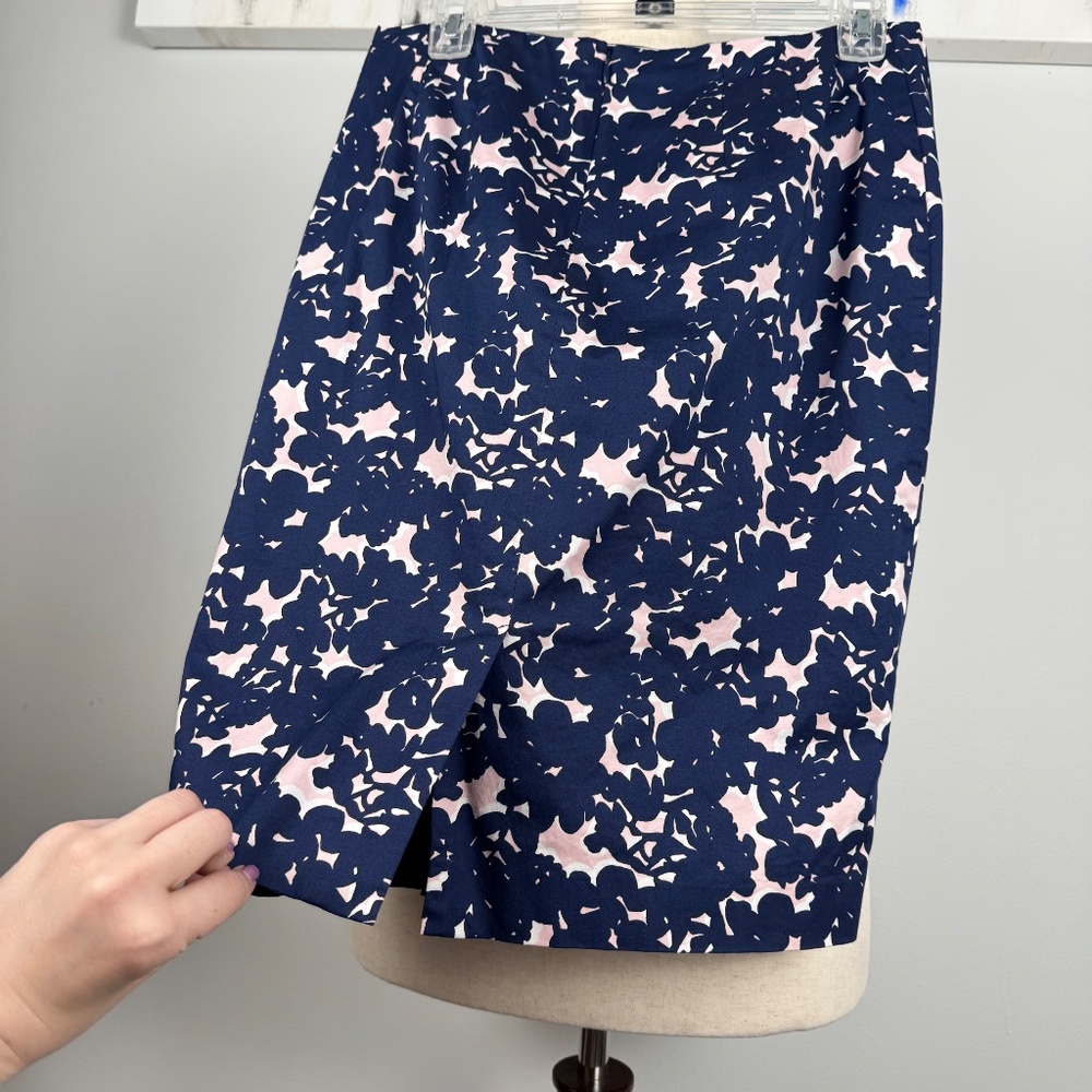 Talbots Navy And Pink Floral Pencil Skirt - Picture 4 of 6